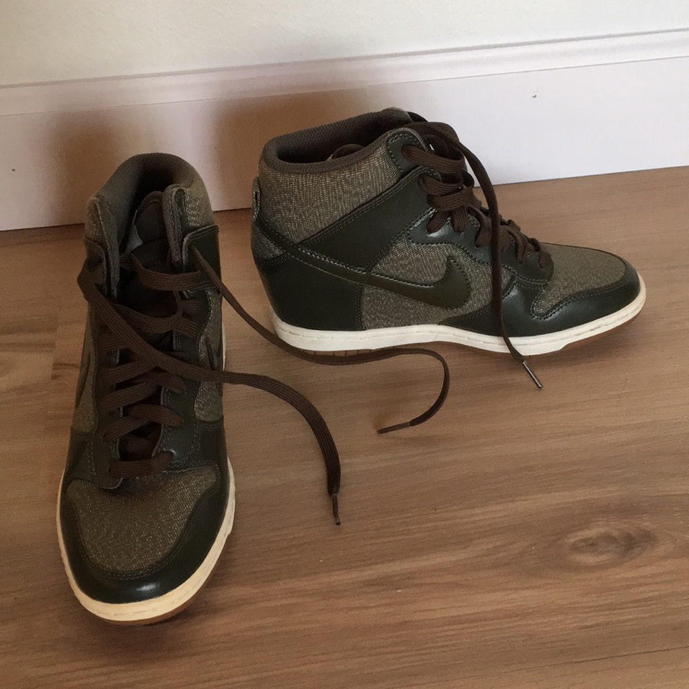 Nike Sky High Wedge Dunks